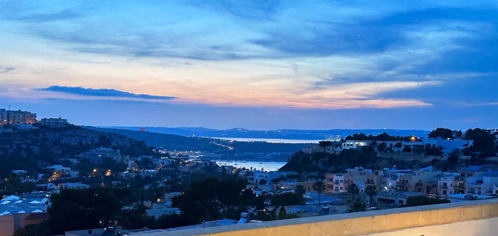 Penthouse In With Private Pool & Large Terraces Apartman *