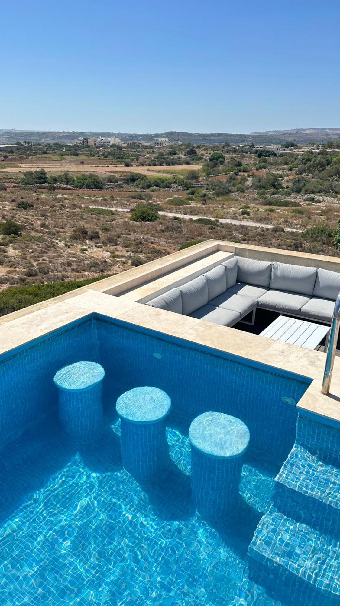Апартаменты Penthouse In With Private Pool & Large Terraces
