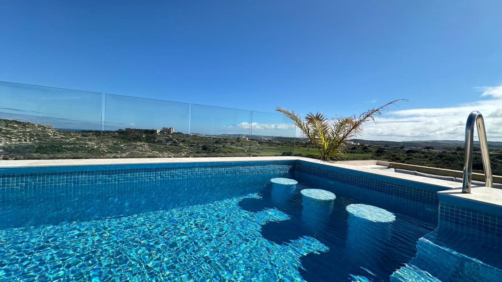 Апартаменты Penthouse In With Private Pool & Large Terraces